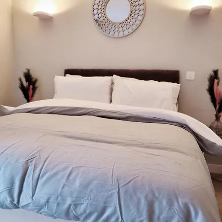 Luxury In Jquarter *